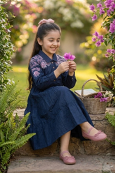 Twirl And Bloom Blue