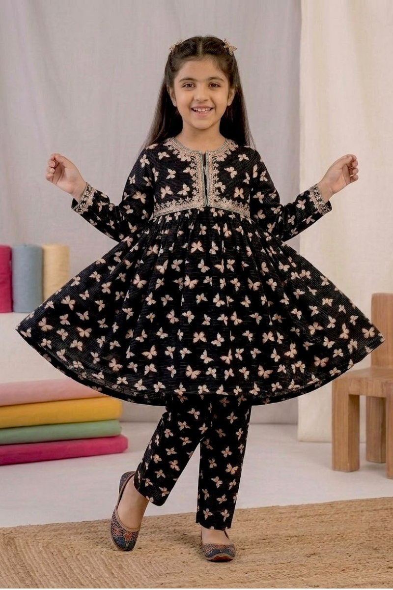 Butterfly Bloom Black
