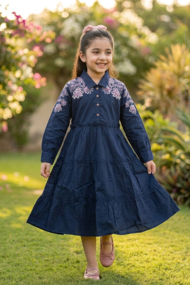 Twirl And Bloom Blue